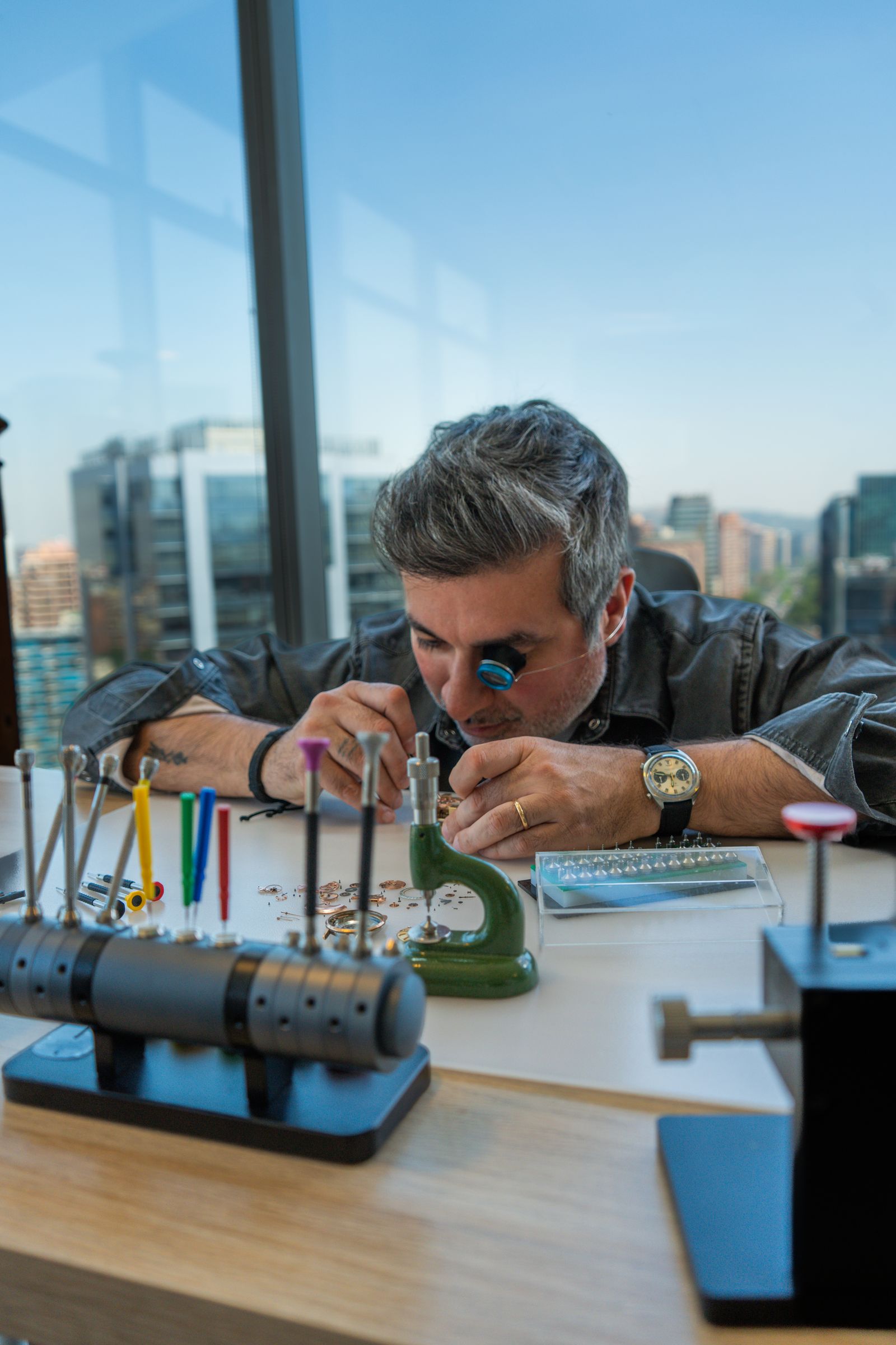 Mariano en el taller